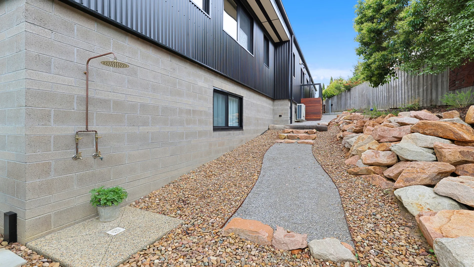 The Passive Haus View 8